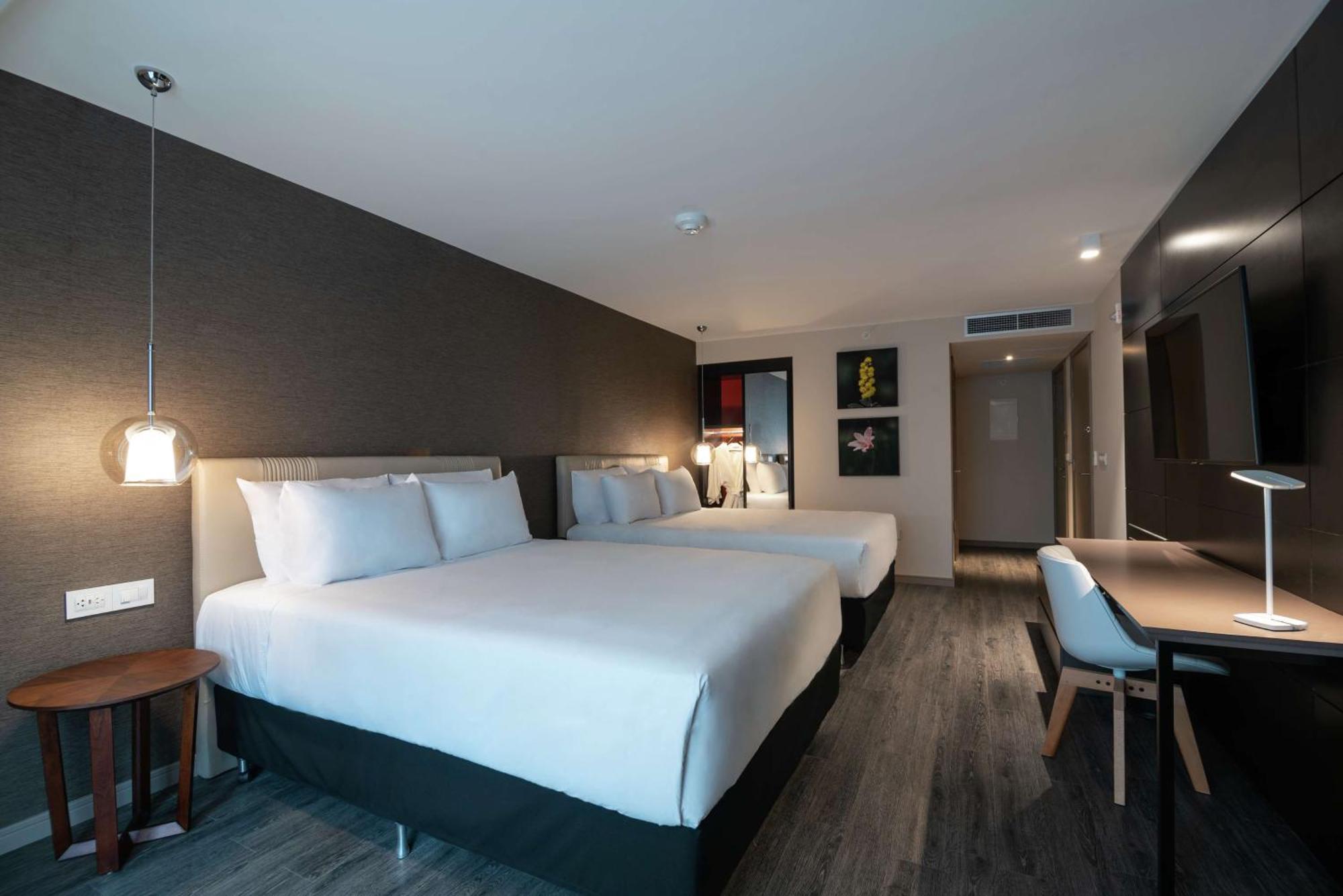 Soro Montevideo, Curio Collection By Hilton Hotel Екстериор снимка